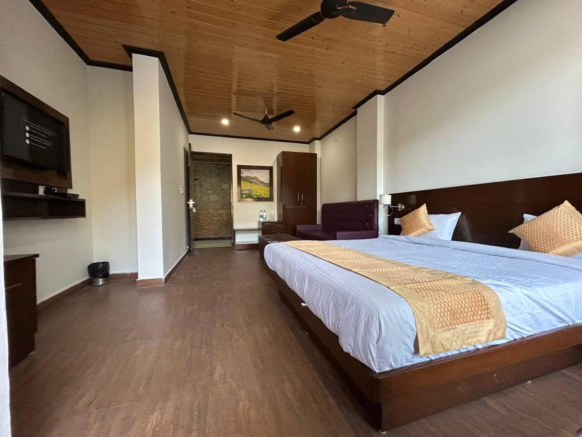 Hotel 7 Heavens Mussoorie Exterior foto